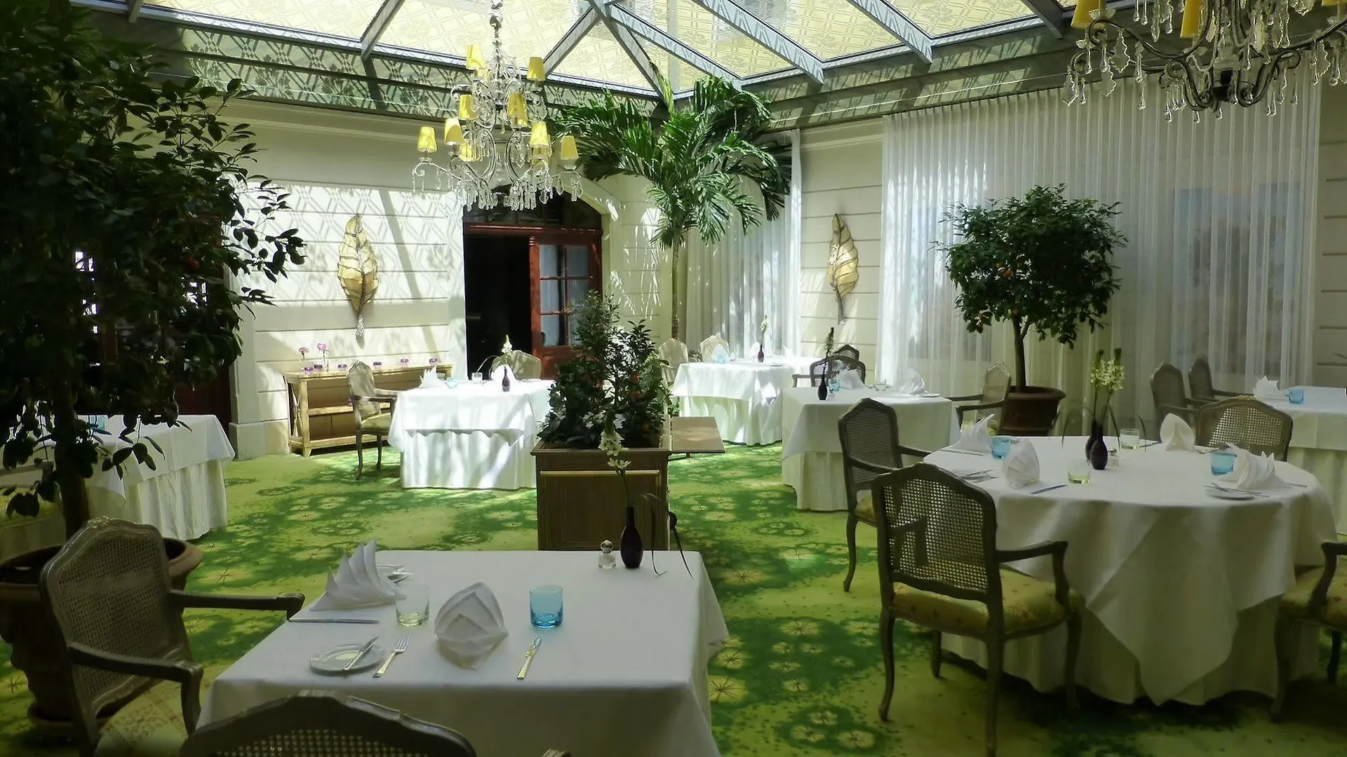Hotel Relais & Chateaux Buelow Palais Dresden