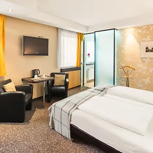 https://lescala.frankfurtammainhotels.com
