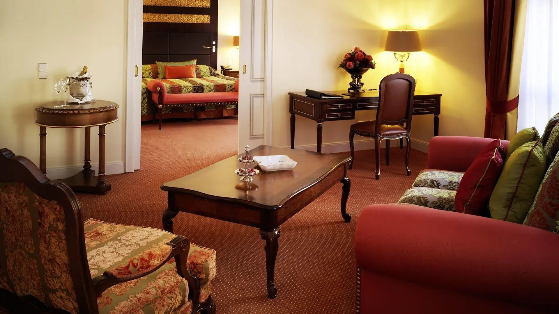 Relais & Chateaux Buelow Palais Dresda Germania
