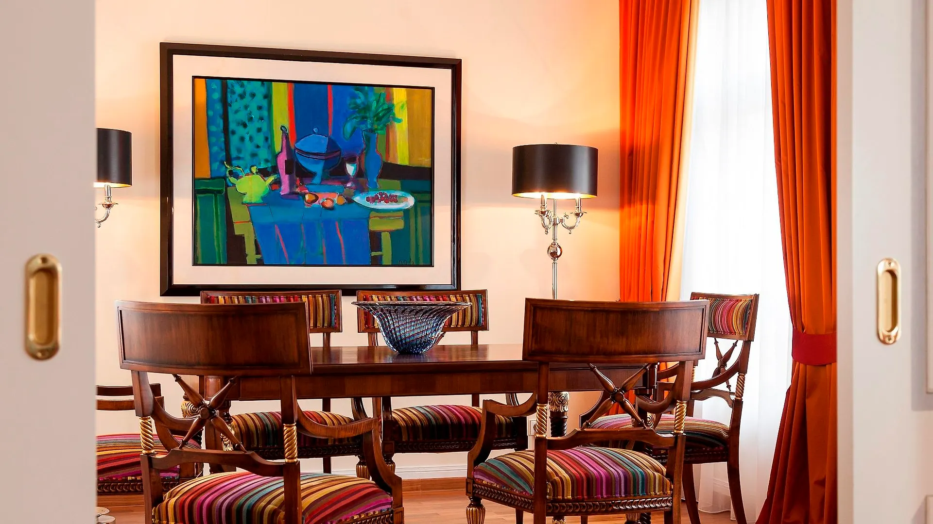 Relais & Chateaux Buelow Palais Dresden Hotel