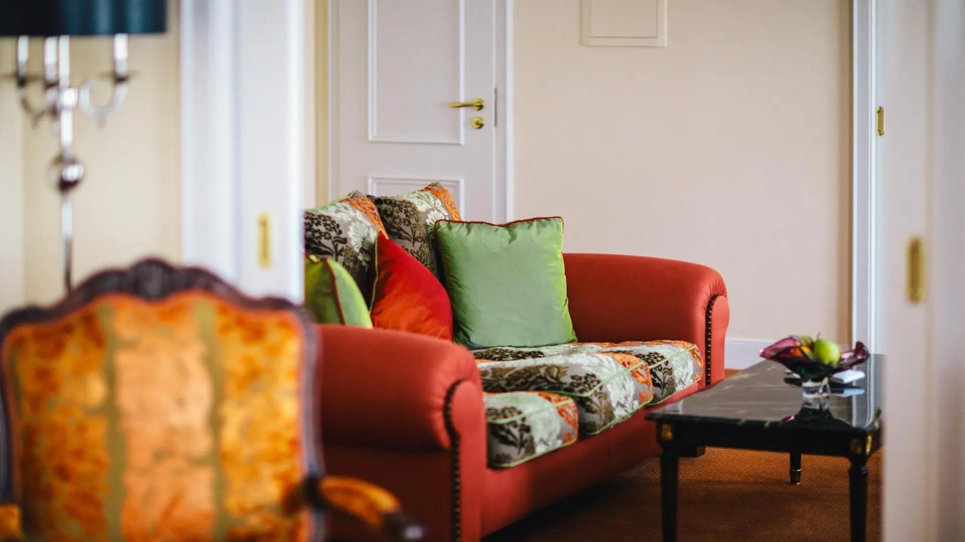Relais & Chateaux Buelow Palais Dresden Hotel