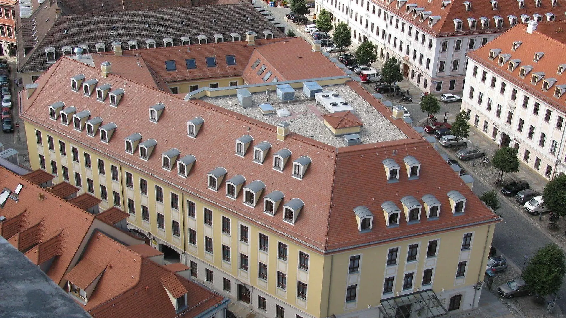 Relais & Chateaux Buelow Palais Dresden 5*,